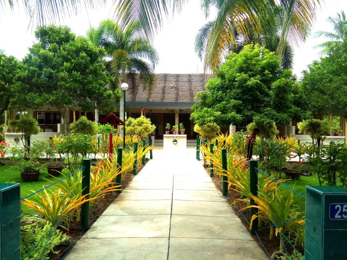 Paradise Island Park & Beach Resort Samal Eksteriør billede